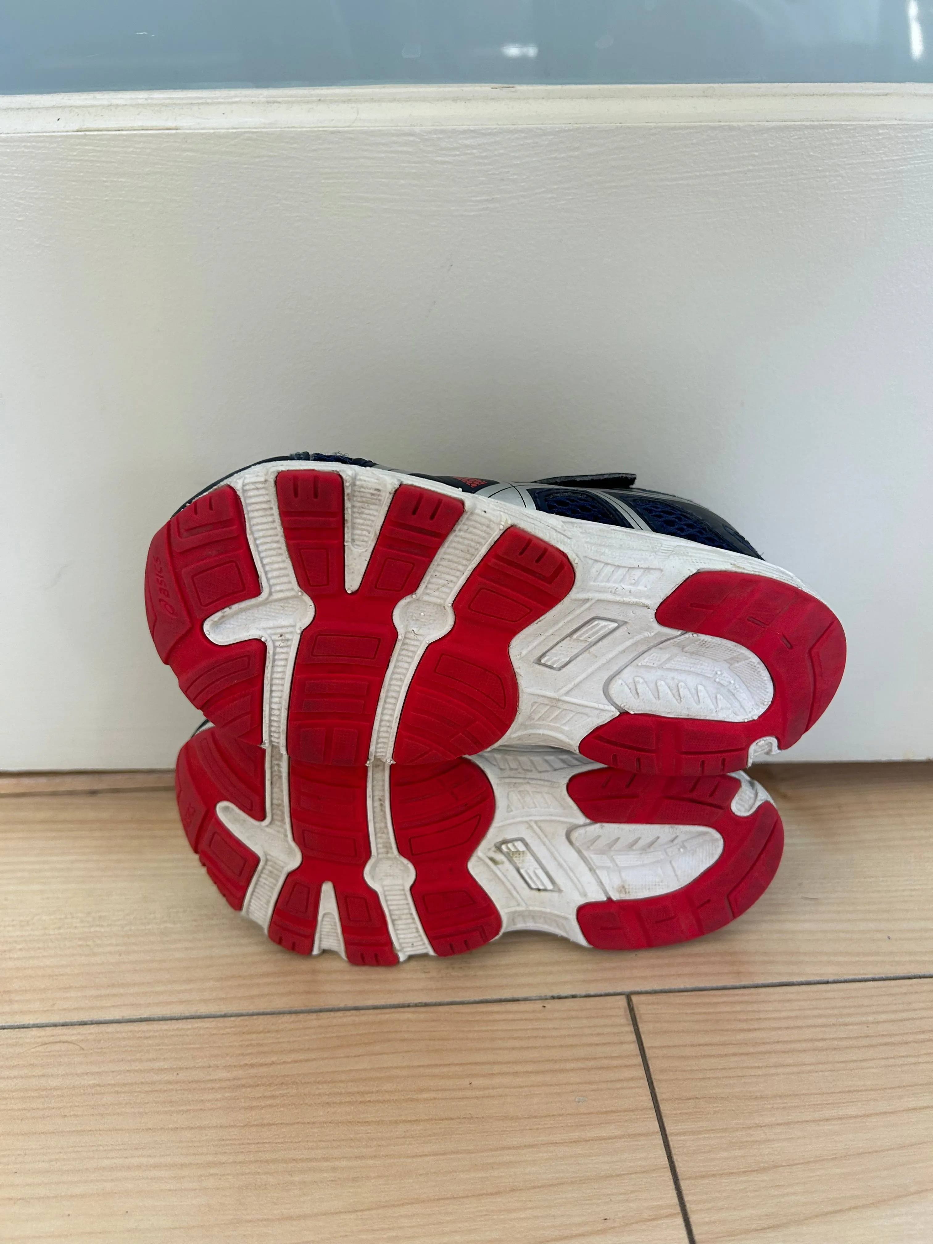 ASICS blue runners size 9, Shoes 9 (Toddler:2-4yr)