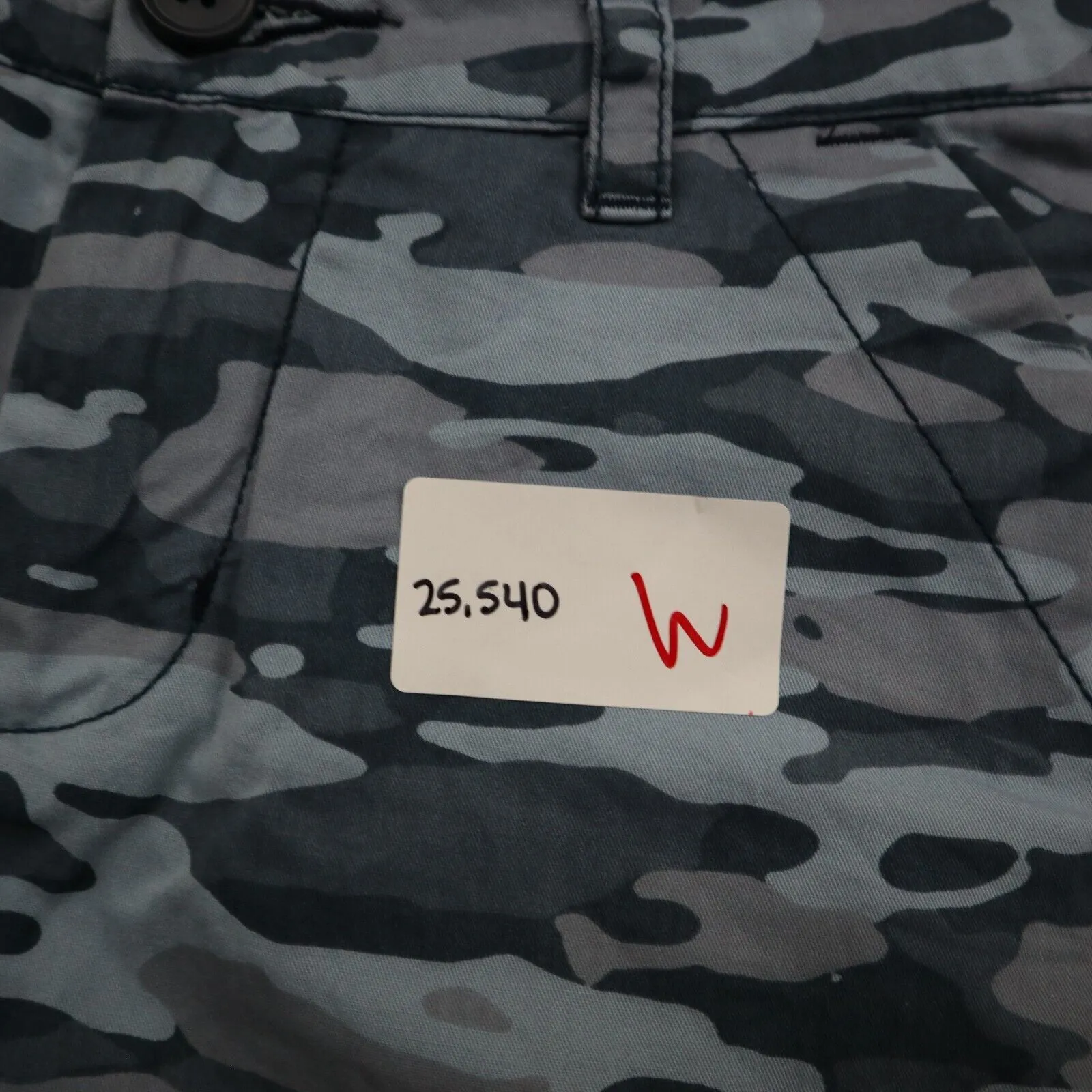 Columbia Sportswear Women Casual Chino Shorts Camouflage Pockets Gray Black SZ 6