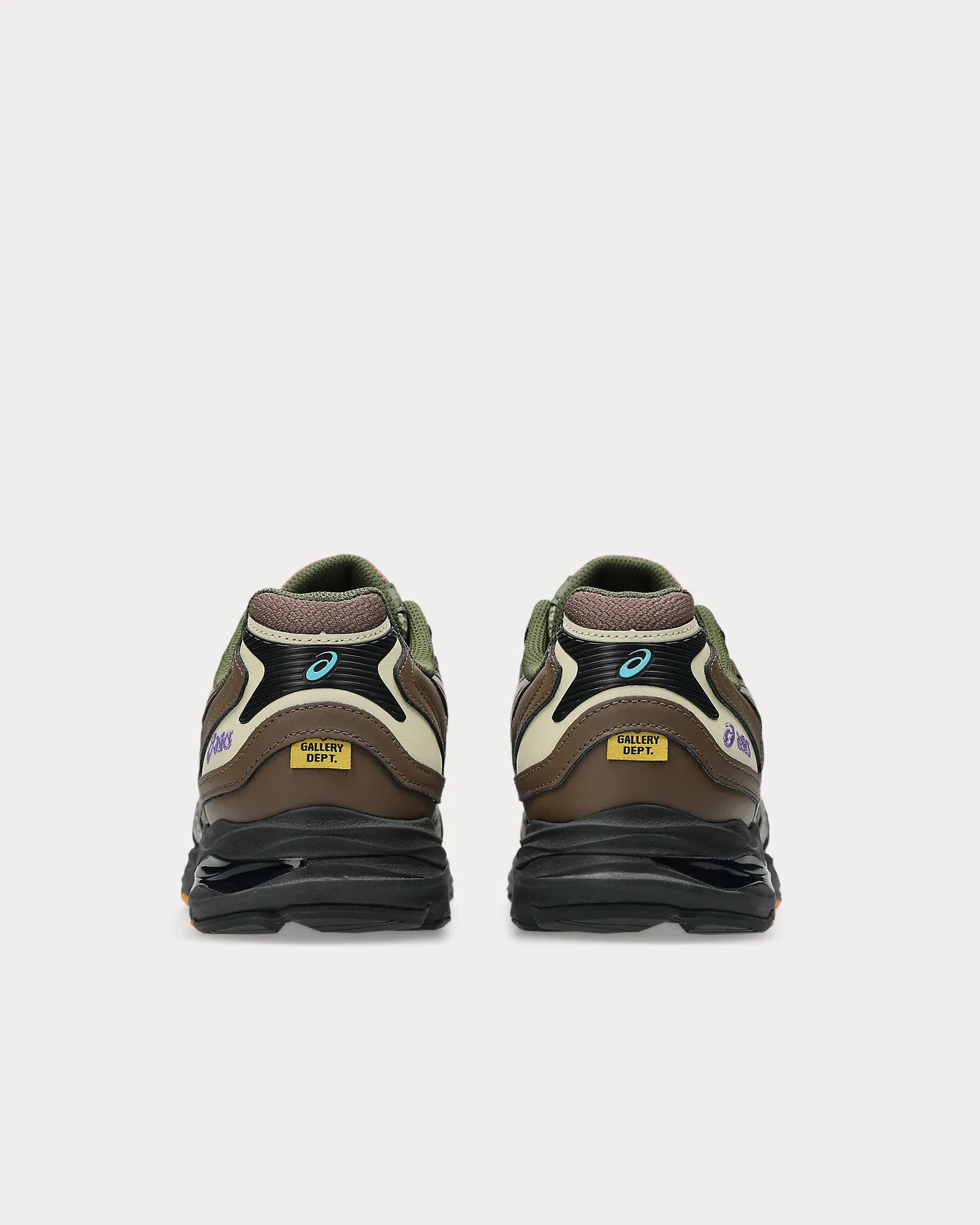 Gel-K1011 Khaki / Clay Canyon Low Top Sneakers