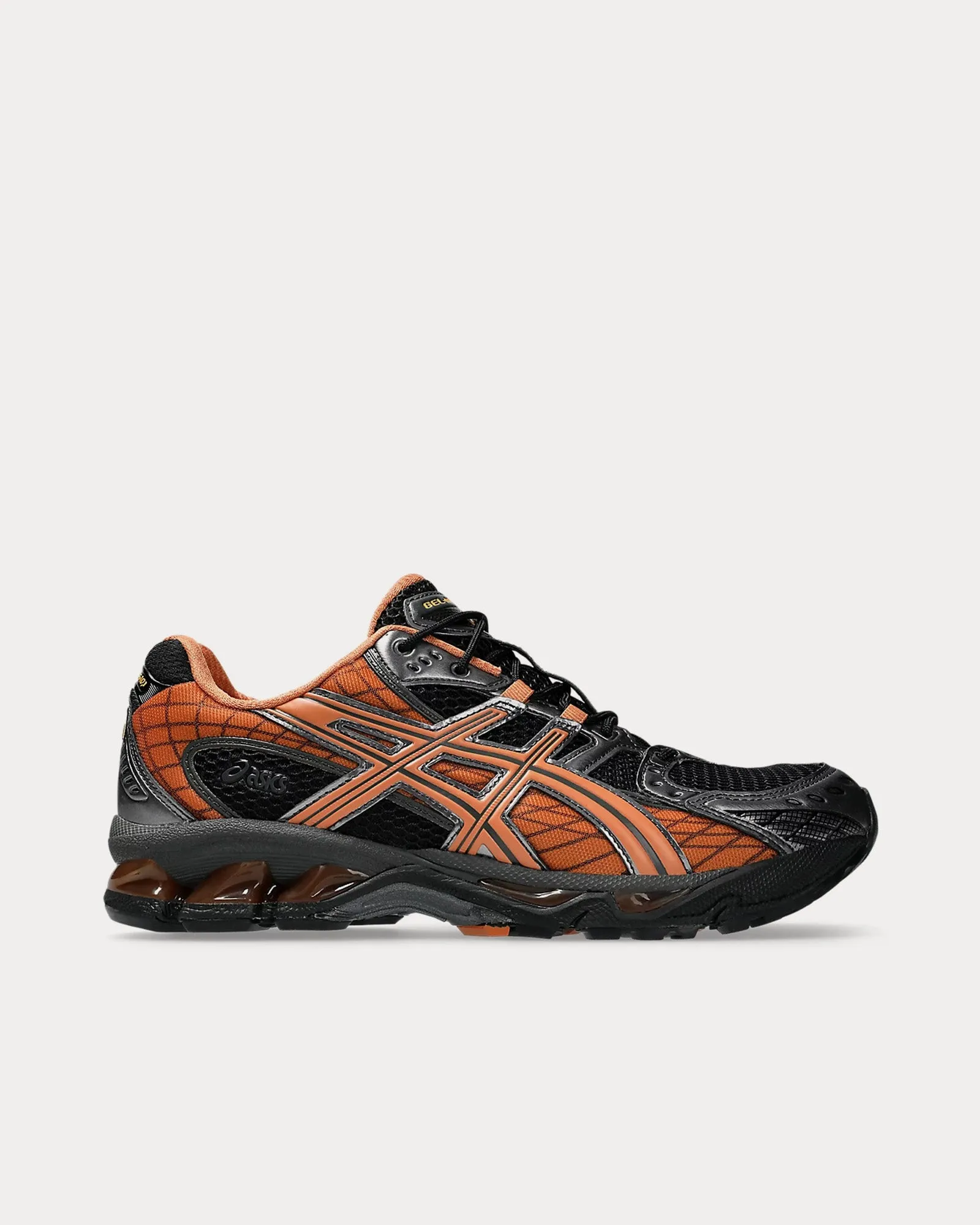 Gel-Nimbus 10.1 Black / Rust Orange Low Top Sneakers