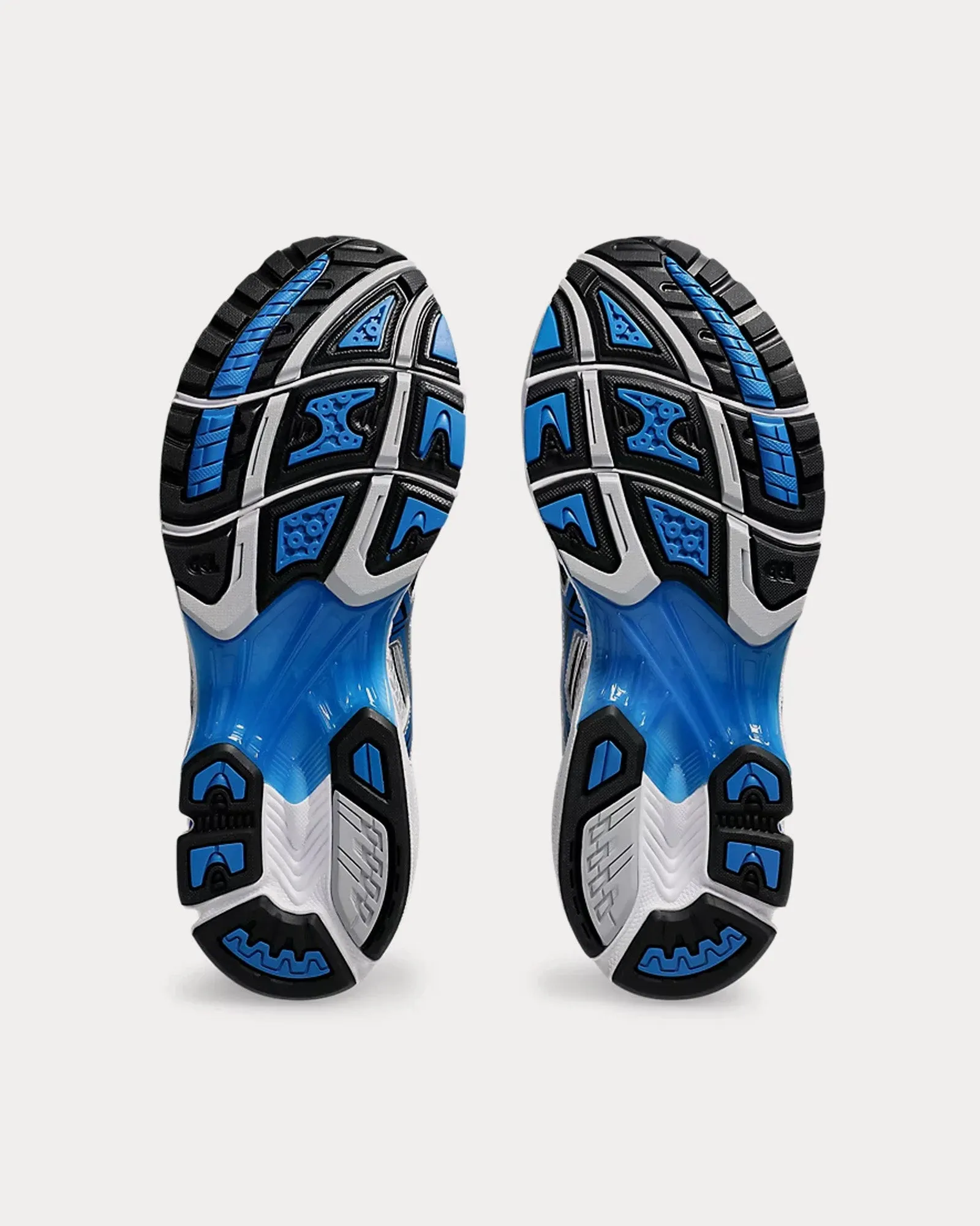 Gel-Nimbus 10.1 White / Directoire Blue Low Top Sneakers