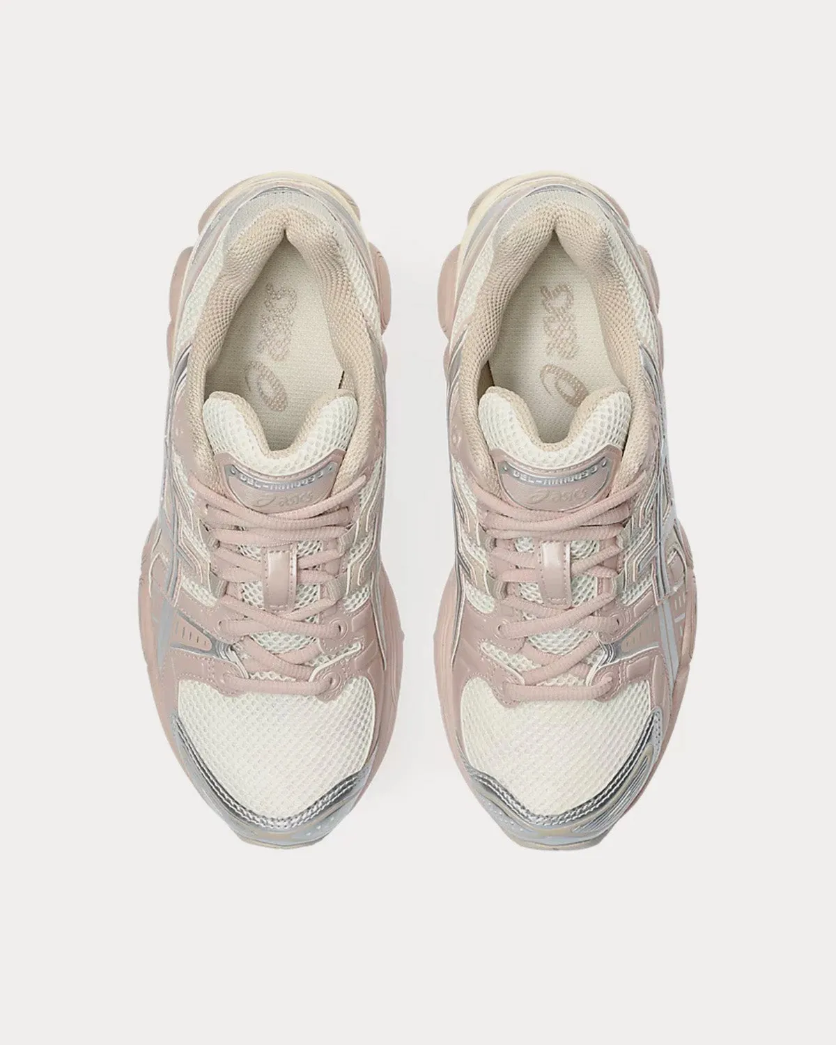 Gel-Nimbus 9 White / Mineral Beige Low Top Sneakers