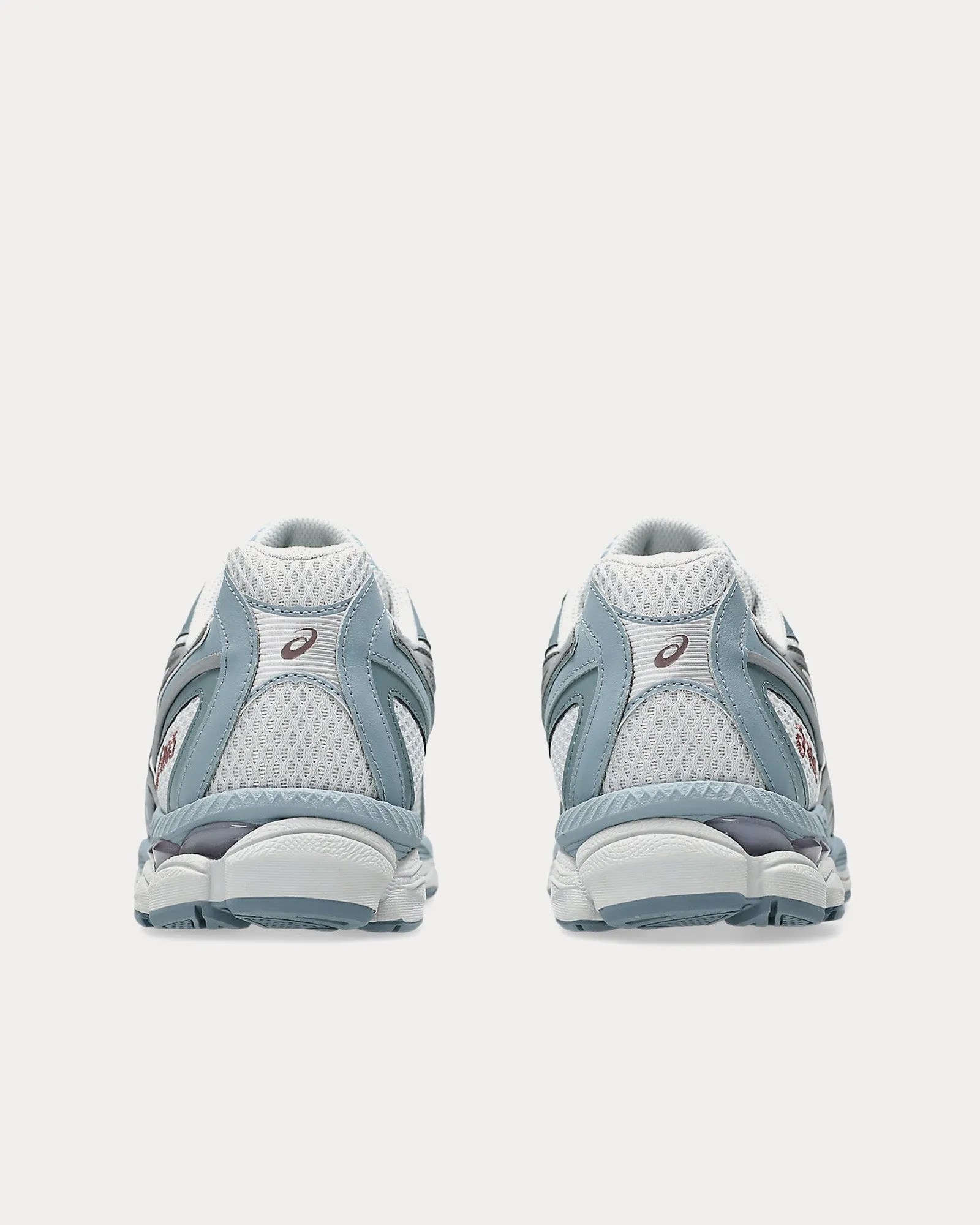 Gel-NYC 2055 Glacier Grey / Dolphin Grey Low Top Sneakers