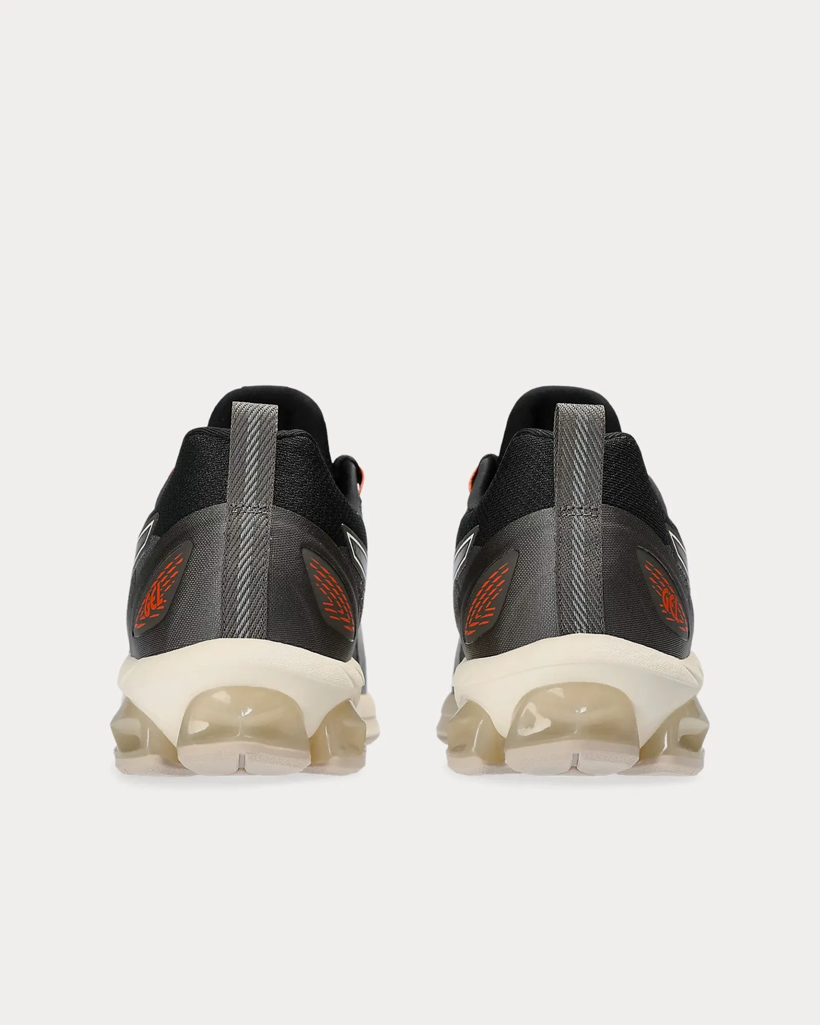 Gel-Quantum 180 VII Utility Black / Simply Taupe Low Top Sneakers