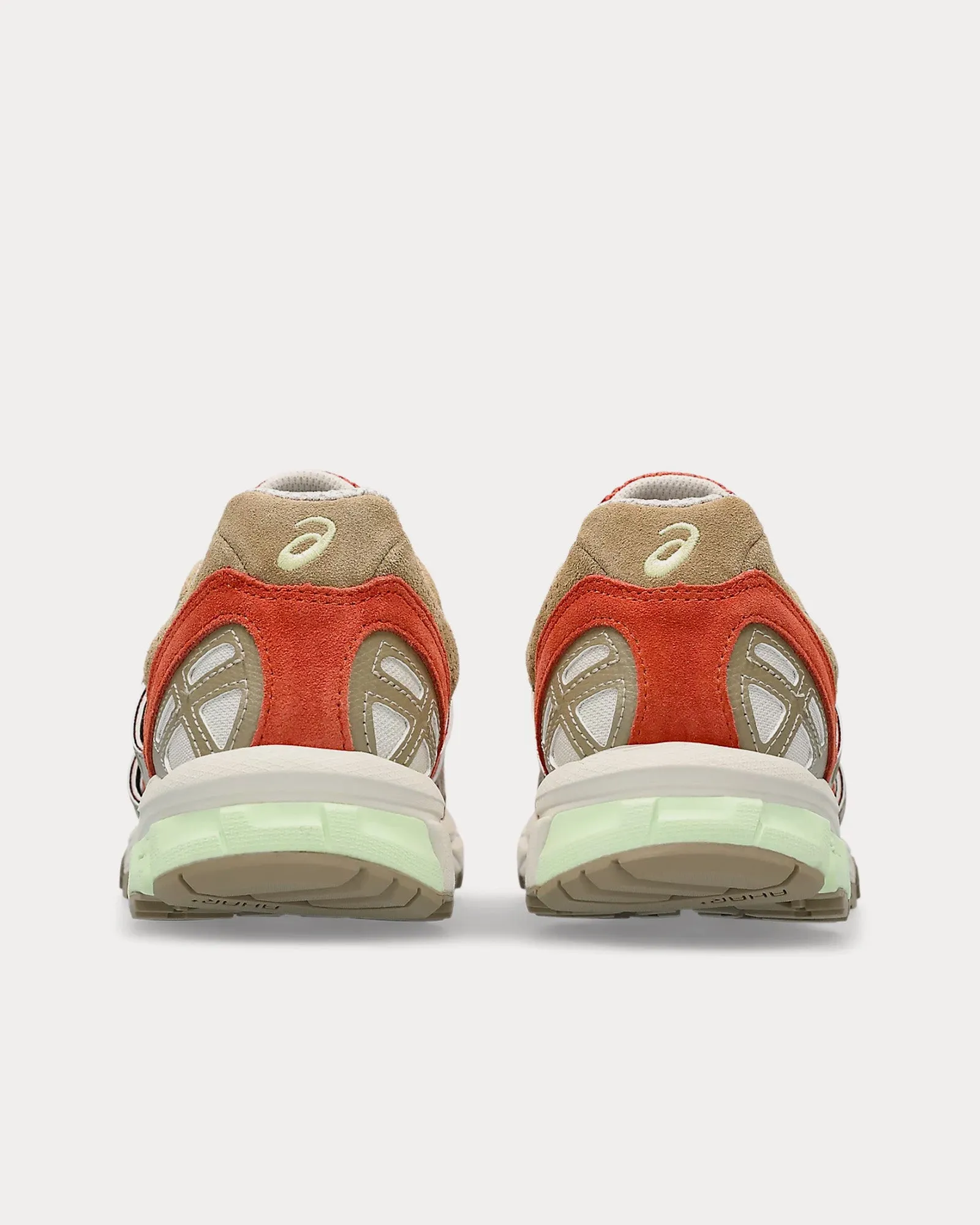Gel-Sonoma 15-50 Oatmeal / Safari Khaki Low Top Sneakers