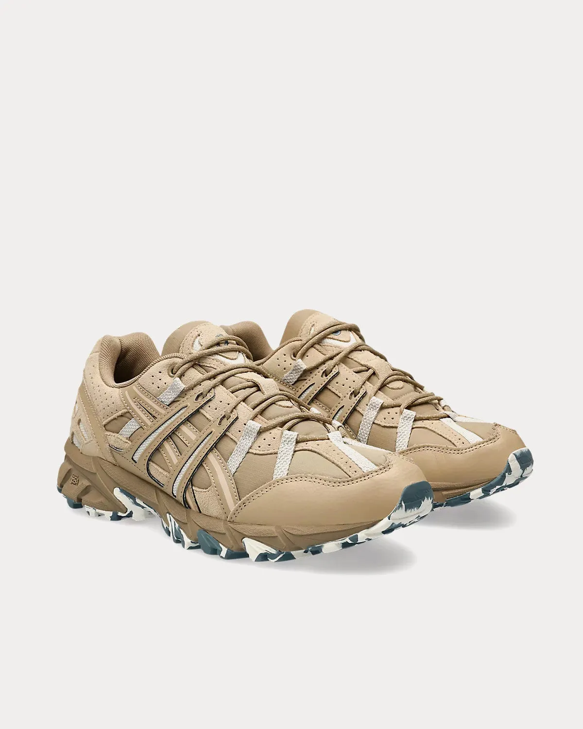 Gel-Sonoma 15-50 Safari Khaki / Sand Low Top Sneakers