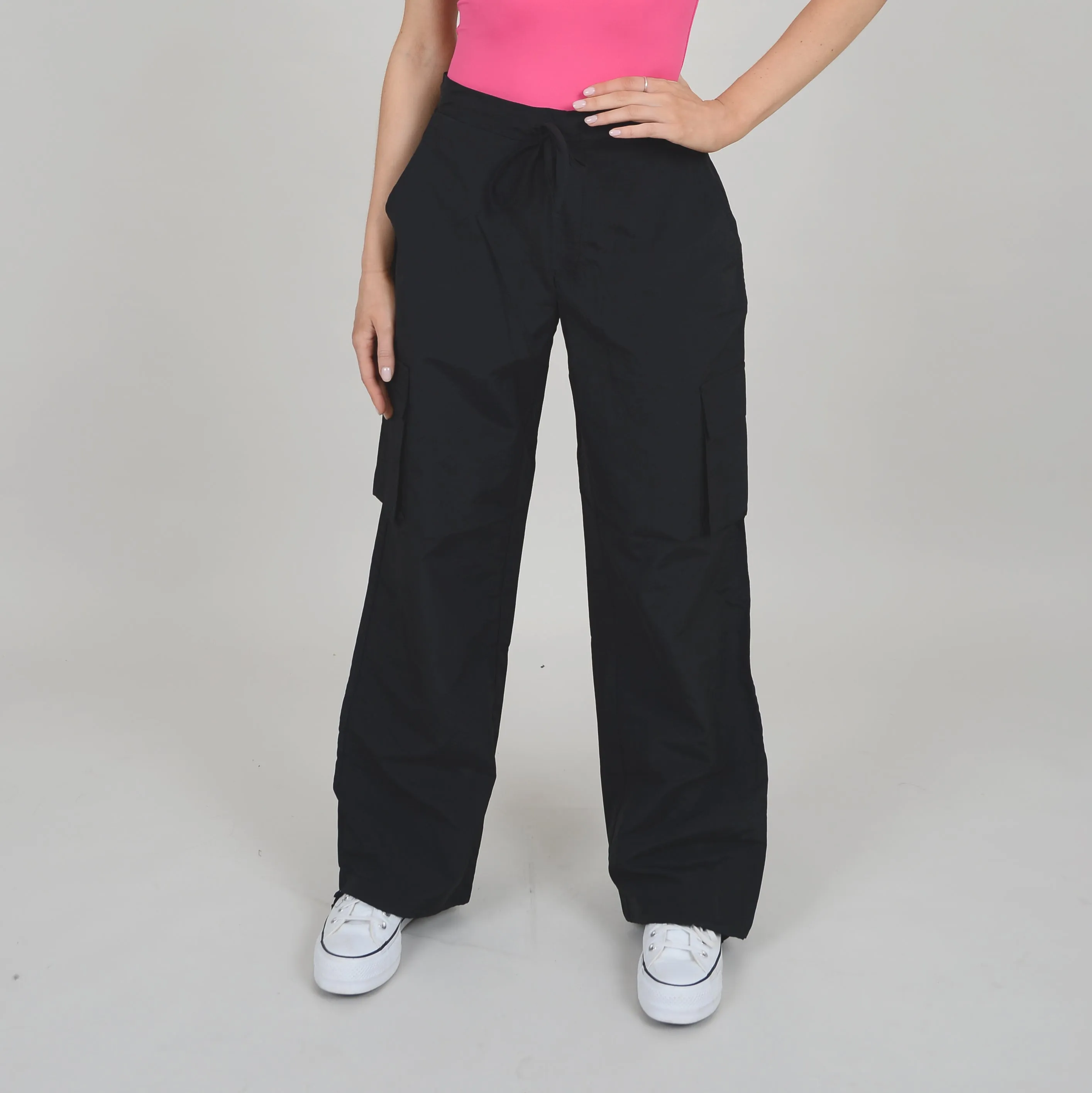 RD STYLE WOMEN'S STACIA NYLON CARGO POCKET PANT-BLACK, DUNE