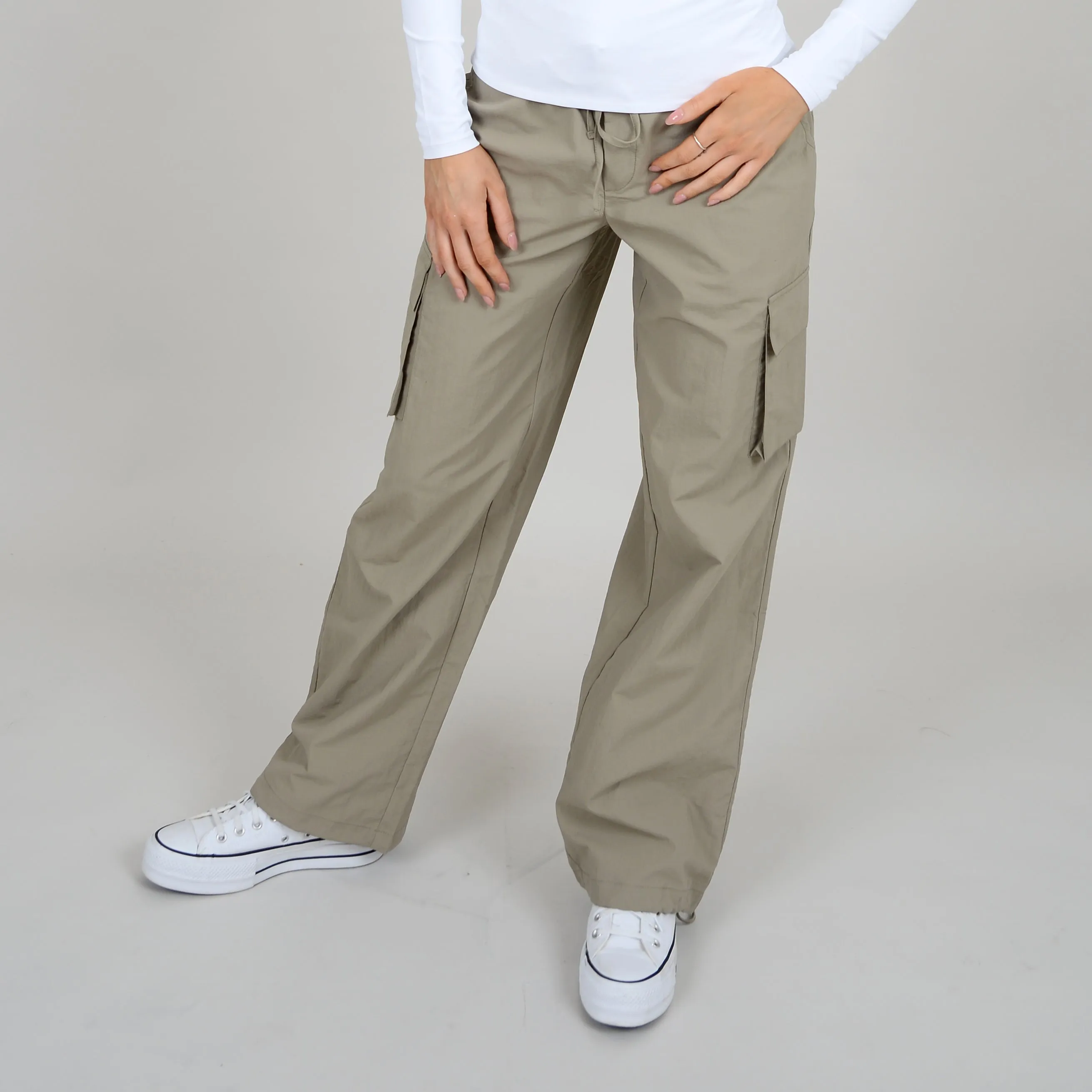RD STYLE WOMEN'S STACIA NYLON CARGO POCKET PANT-BLACK, DUNE