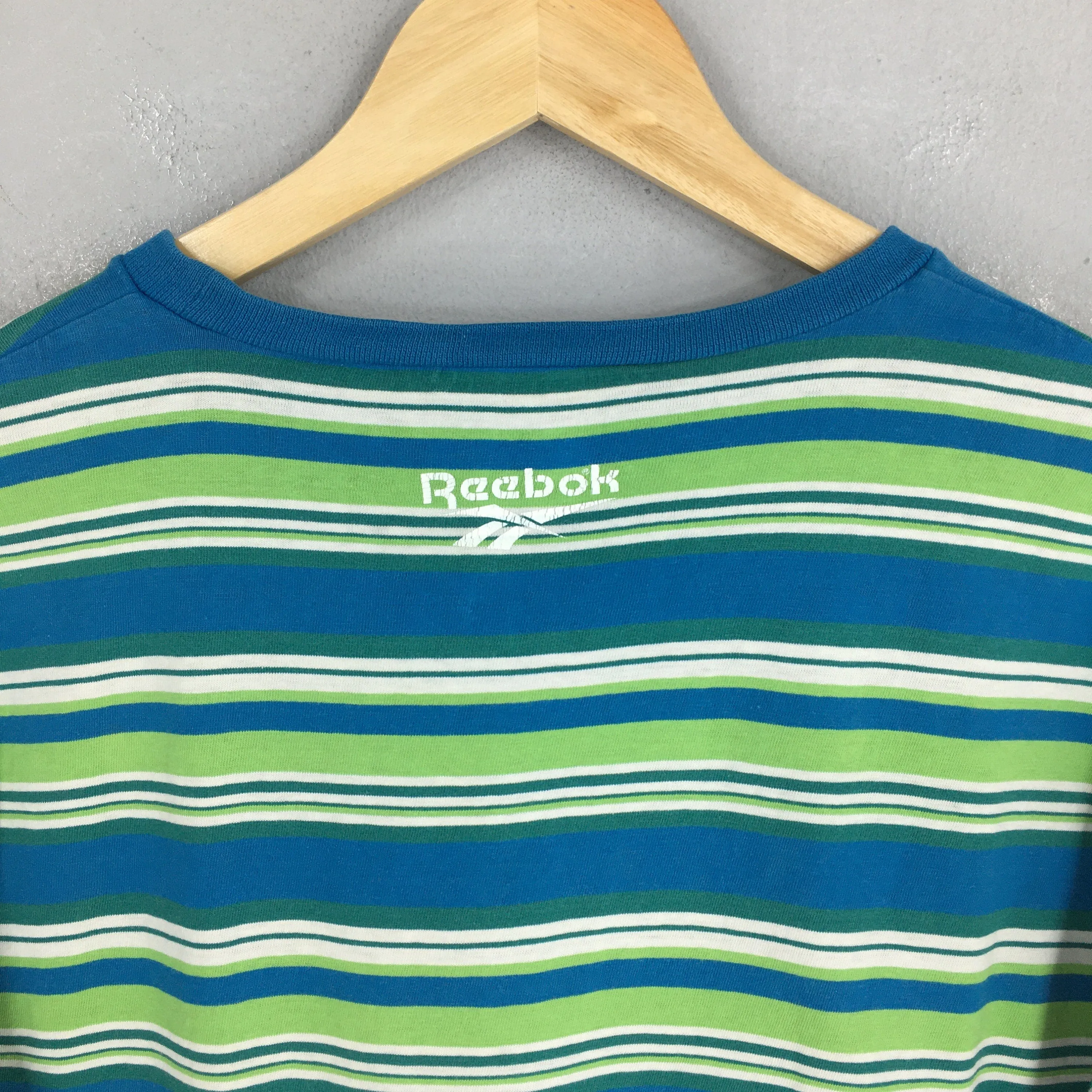 Reebok Sportswear Multicolor Stripes T shirt Medium