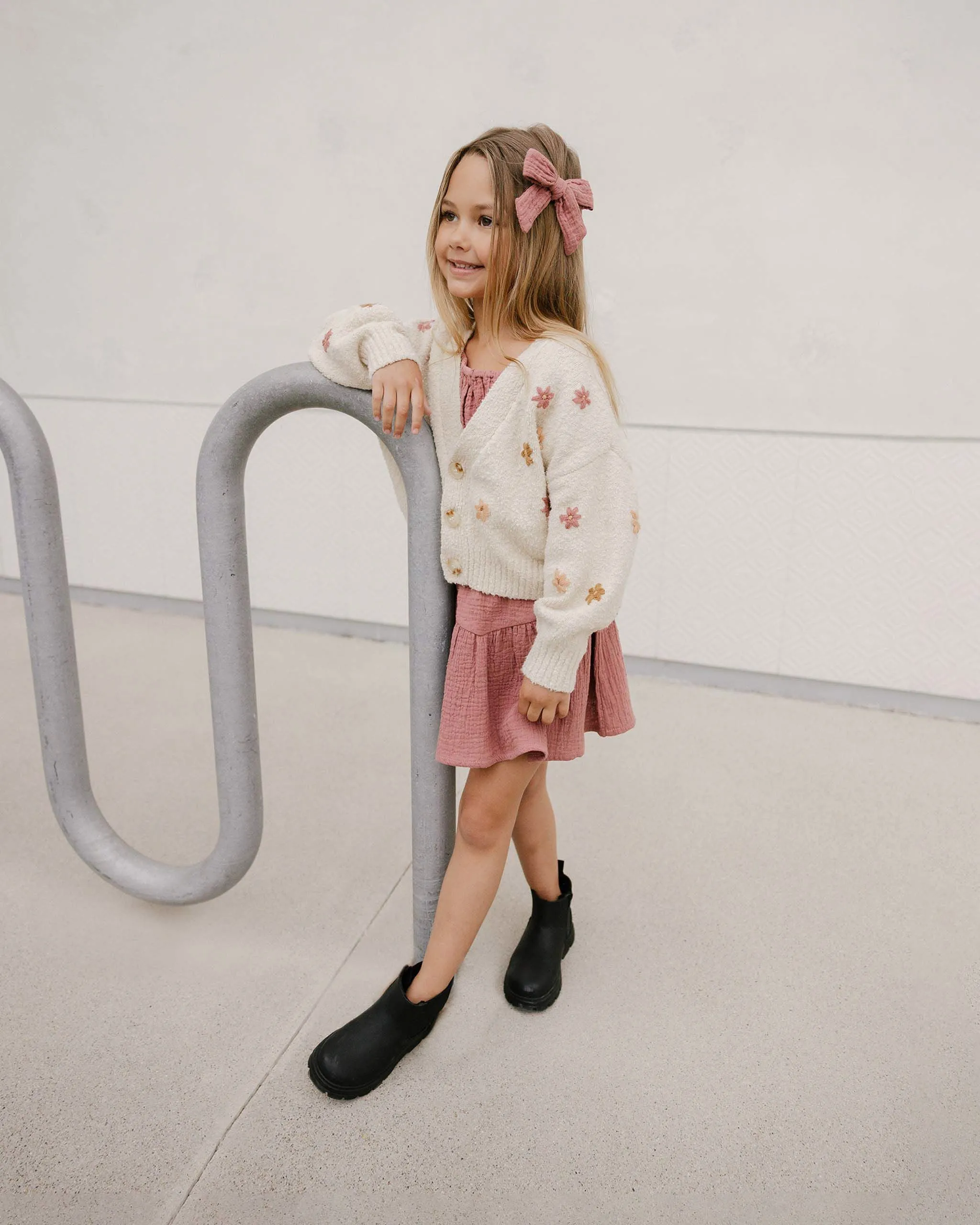 Rylee   Cru Boxy Crop Cardigan - Natural Fall Flowers