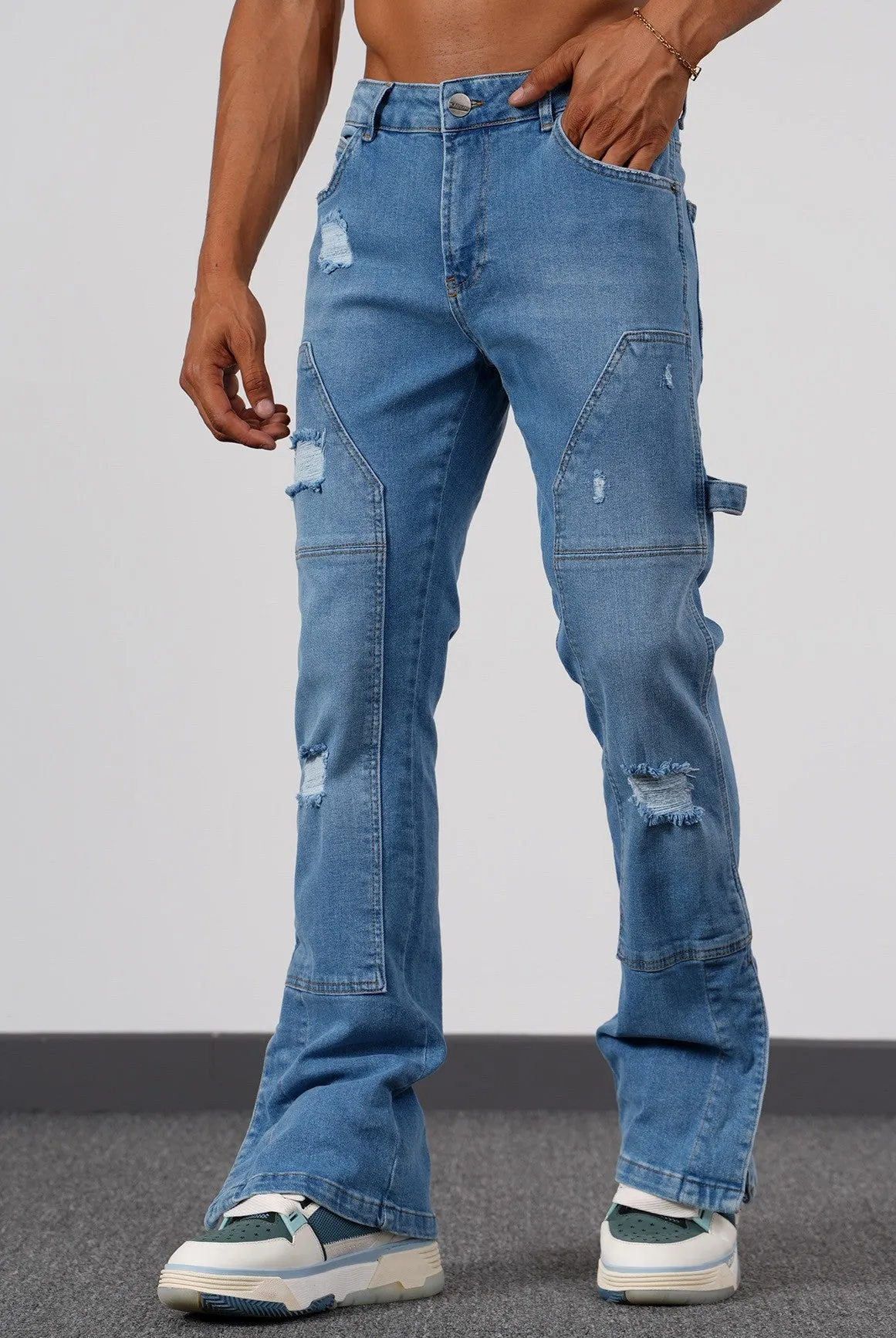 THE TRESUR FLARED JEANS