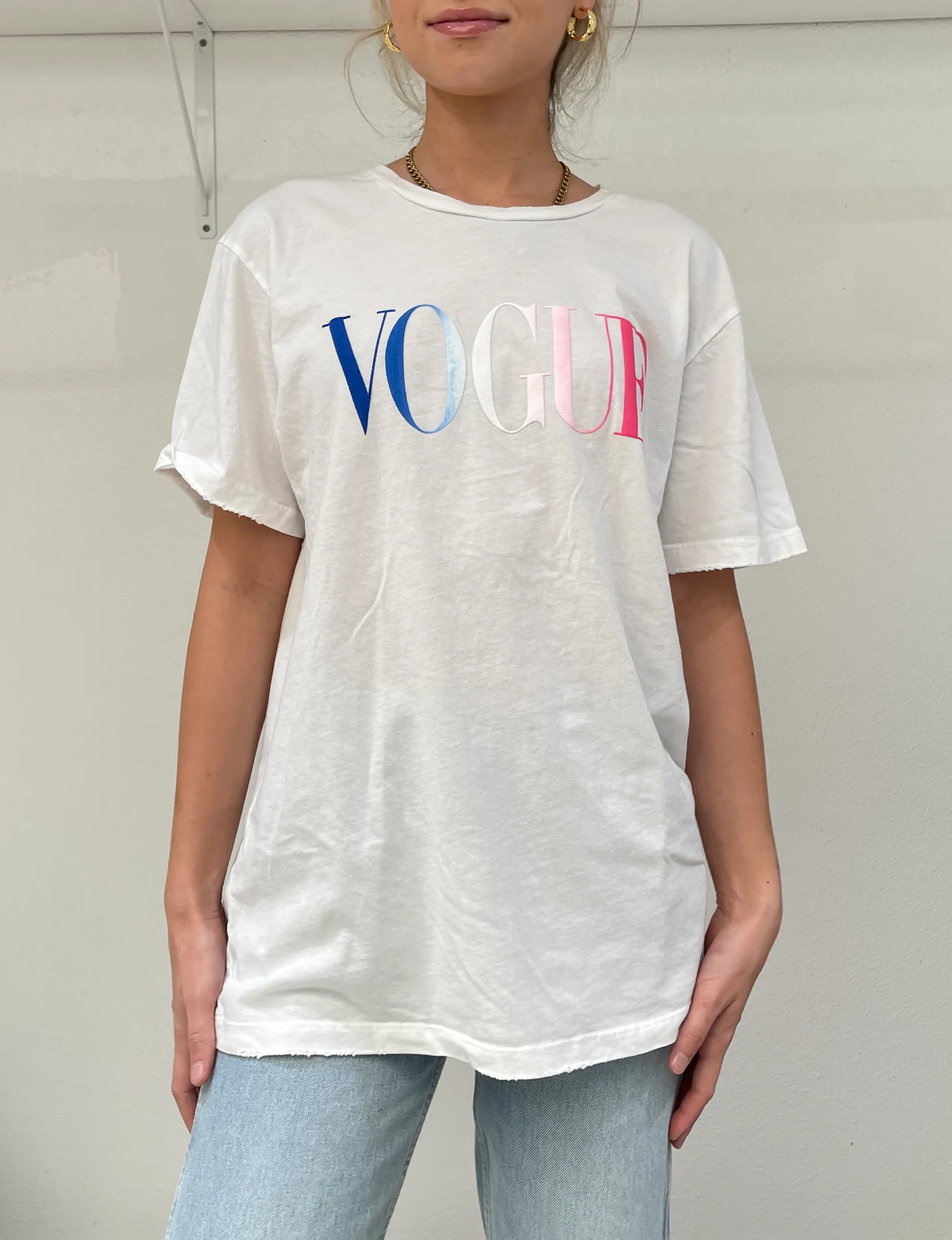 Vogue Unisex Tee, Ombre White