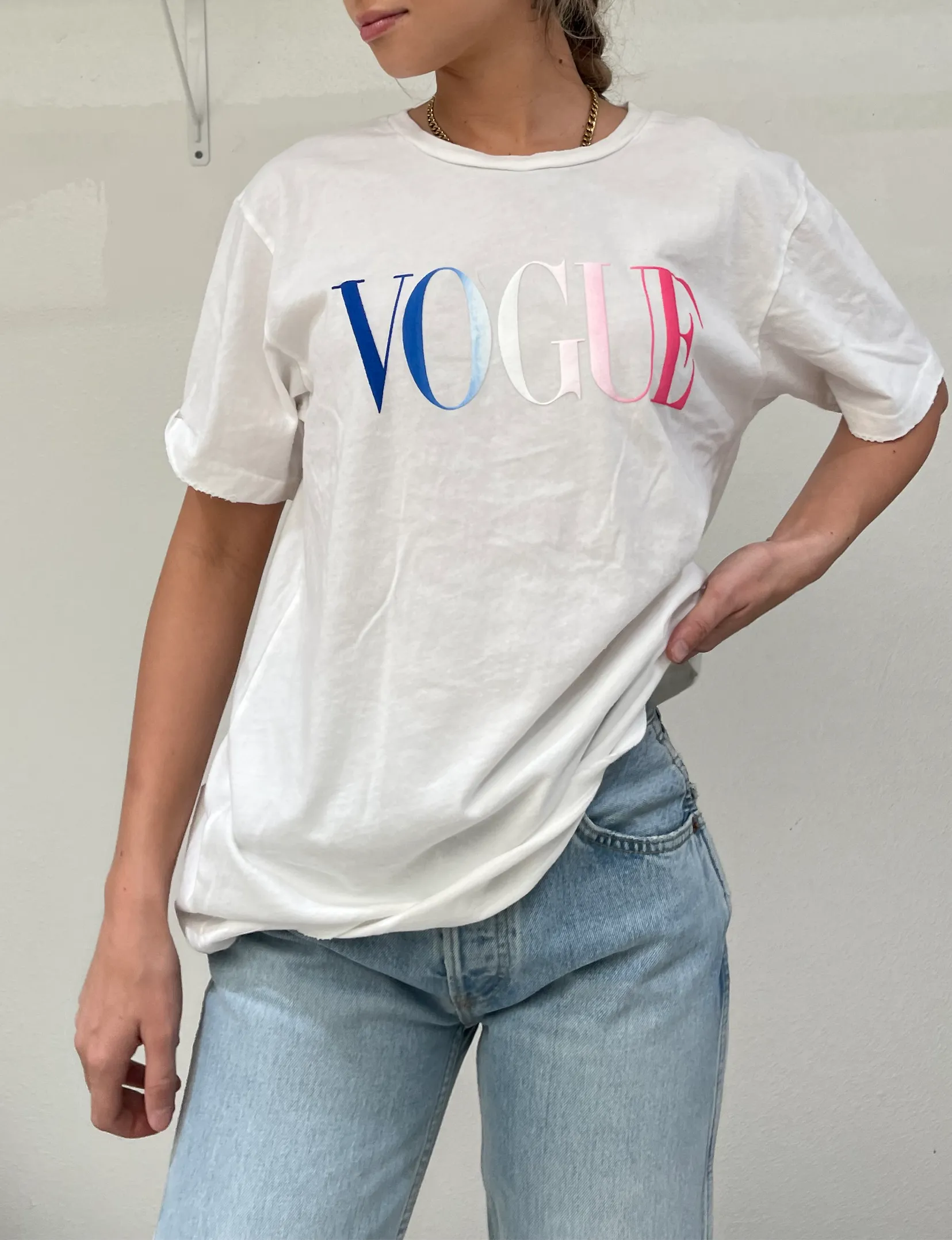 Vogue Unisex Tee, Ombre White