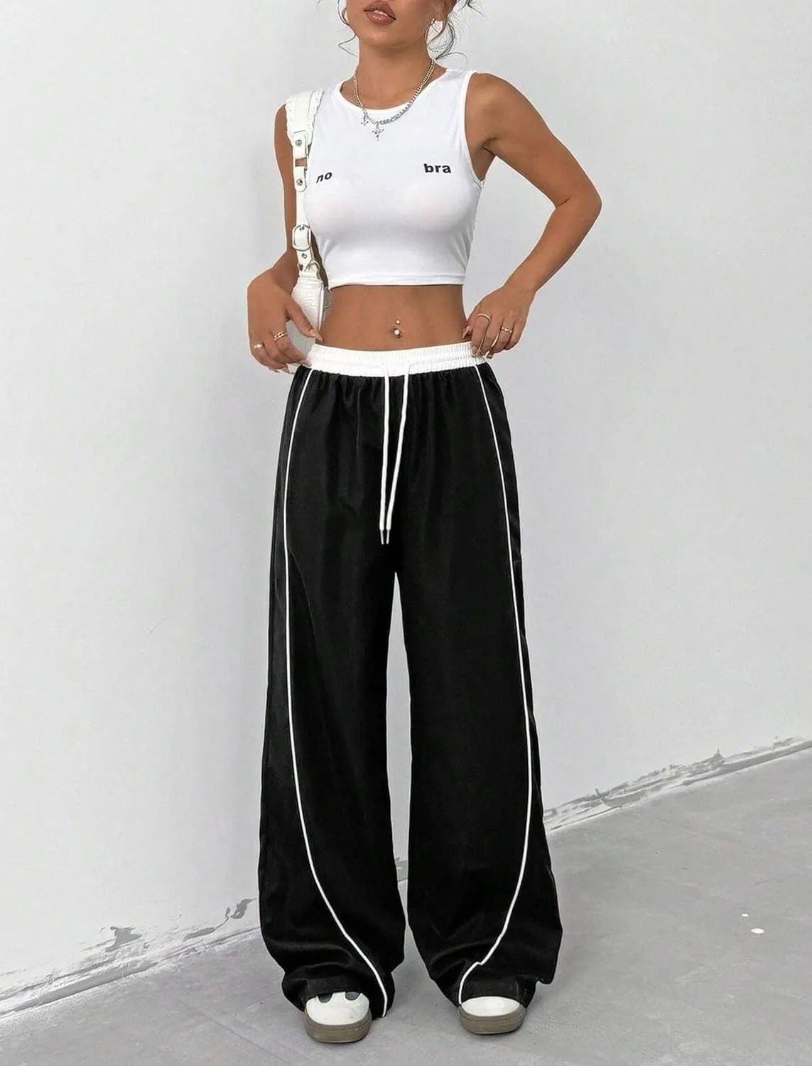 ZAFUL Womens Parachute Pants Y2K Wide Leg Cargo Sweatpants Drawstring Waist Jogger Pants with Pockets